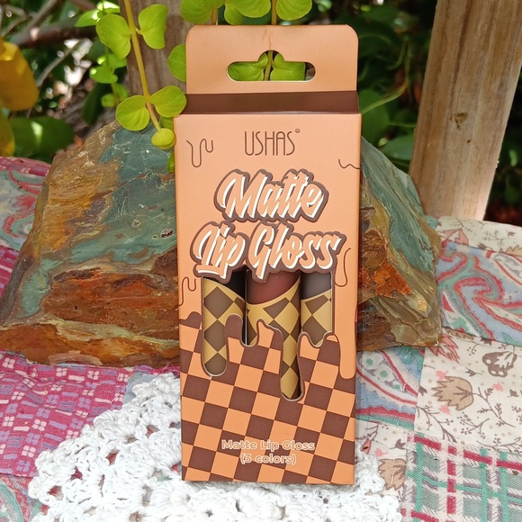 🆕️CHOCOLATE MATTE LIQUID LIPSTICK SET ALL DAY WEAR & ANTI SMUDGING - Picture 8 of 17